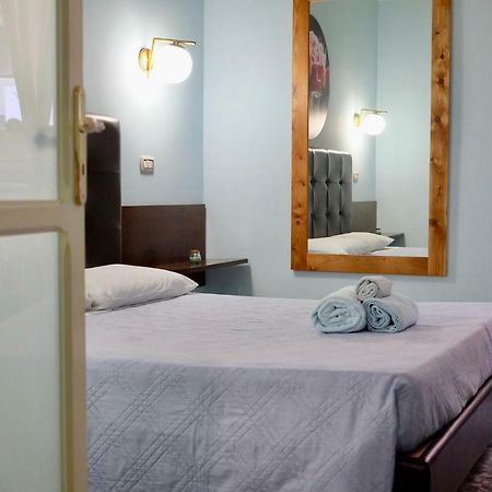 4 Balconi liberty apartments Lecce Esterno foto