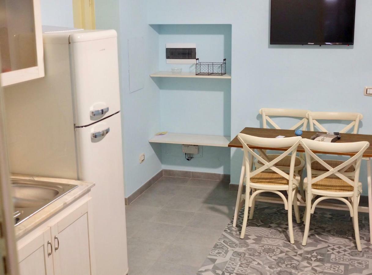 4 Balconi liberty apartments Lecce Esterno foto