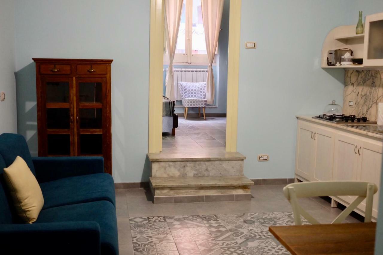 4 Balconi liberty apartments Lecce Esterno foto