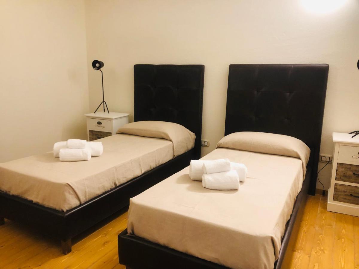4 Balconi liberty apartments Lecce Esterno foto